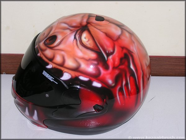 helm009.jpg