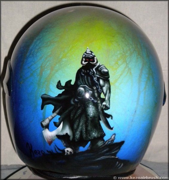 helm108.jpg