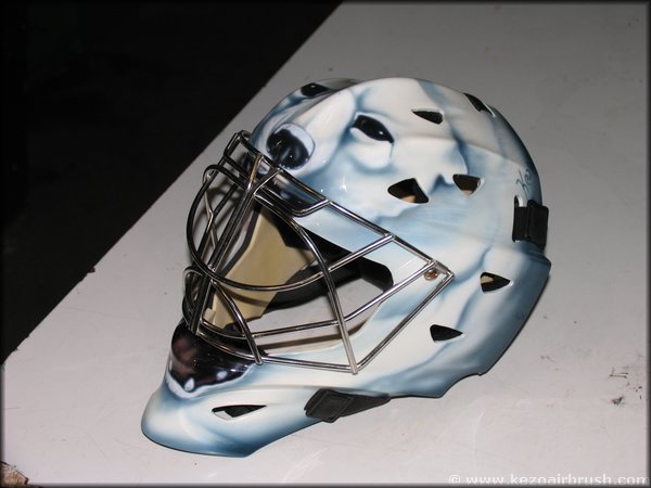 hockeyhelm03.jpg